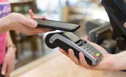 Should you offer your customers Apple Pay?